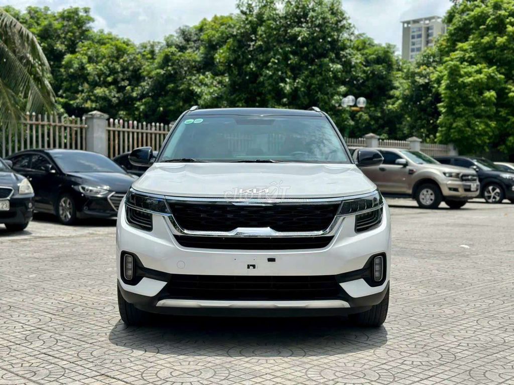 Kia Seltos 2021 Premium 1.6 - 30000 km