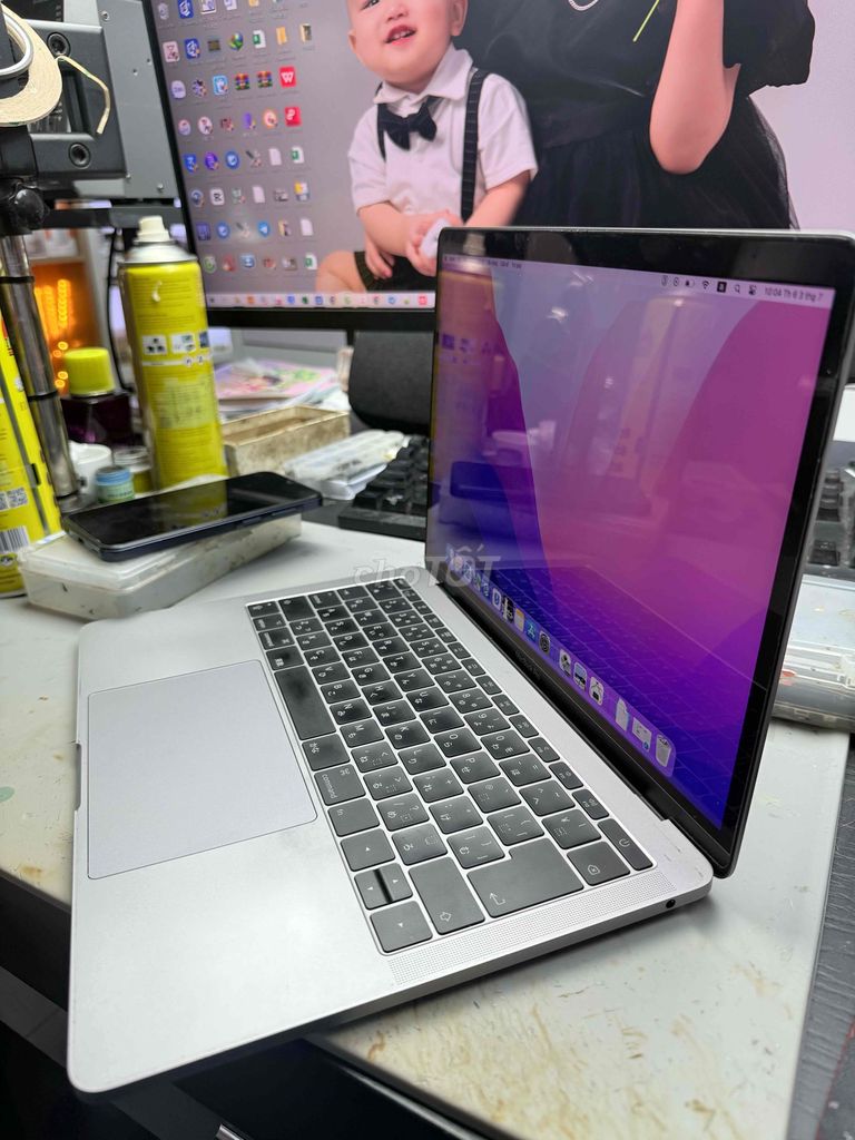 Apple MacBook Pro A1708 Retina 8GB/256GB Like New. Mua bán Laptop tại Huyện Quảng Ninh Quảng Bình được đăng bởi Thái Hòa hình 1