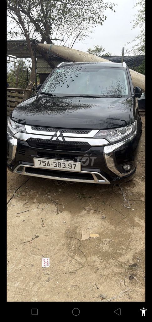 Mitsubishi Outlander 2025 Đen 8313 km. Mua bán Ô tô tại Thành phố Huế Thừa Thiên Huế được đăng bởi Nguyễn Thanh Tú hình 5