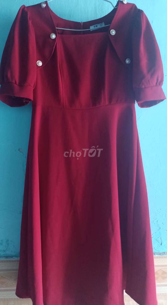 Váy nữ Đỏ đô. Mua bán Quần áo tại Huyện Duy Xuyên Quảng Nam được đăng bởi Thanh thủy Phạm thị hình 1