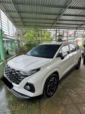Hyundai Custin 2024 2.0 Trắng 25543 km. Mua bán Ô tô tại Thị xã Bến Cát Bình Dương được đăng bởi Tuan Nguyen