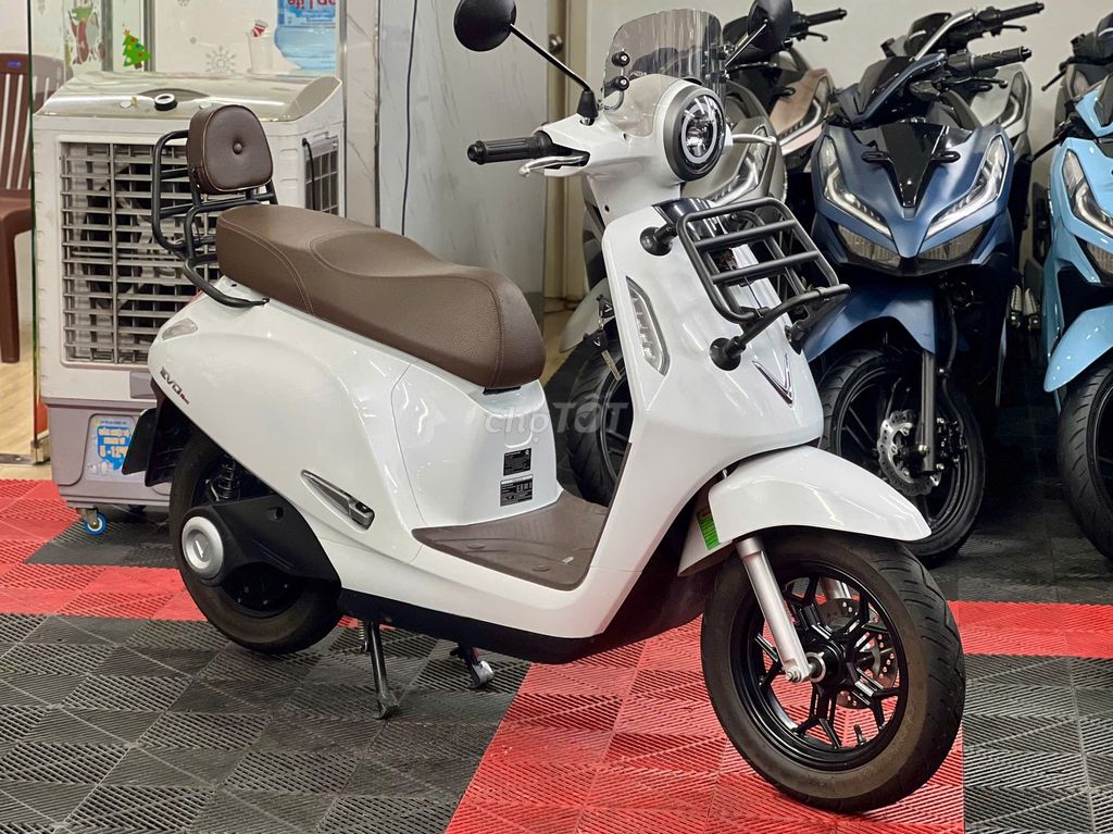 💥Vinfast EvoNeo 2000km BSTP 9 chủ ký giấy like new. Mua bán Xe máy tại Thành phố Thủ Đức Tp Hồ Chí Minh được đăng bởi XE MÁY THỦ ĐỨC hình 4