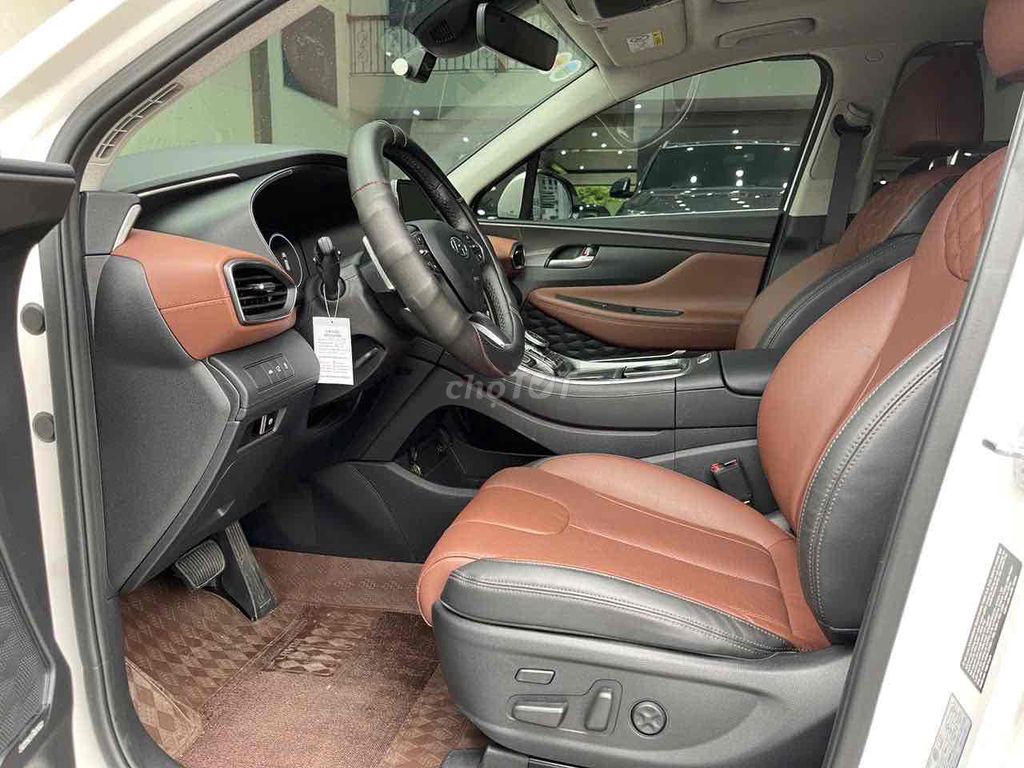 Hyundai Santa Fe 2024 2.2 Dầu Cao Cấp - 9000 km. Mua bán Ô tô tại Quận Long Biên Hà Nội được đăng bởi Bùi Đình Thông hình 10
