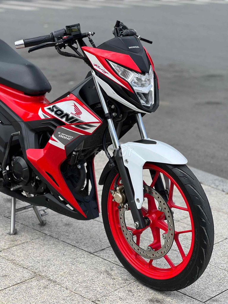 Honda Sonic 150 2023 Trắng Đỏ 15.000km. Mua bán Xe máy tại Quận 11 Tp Hồ Chí Minh được đăng bởi Hưng Từ hình 6