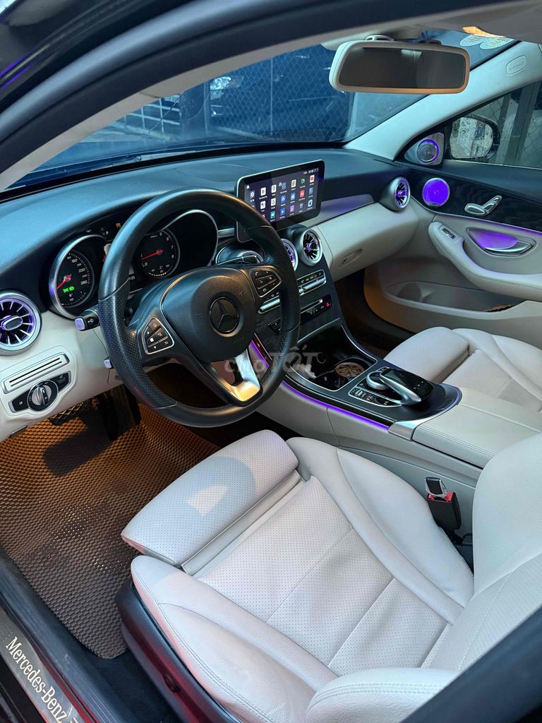 Mercedes C200 2018. Mua bán Ô tô tại Thành phố Cao Lãnh Đồng Tháp được đăng bởi Nguyên Car hình 6
