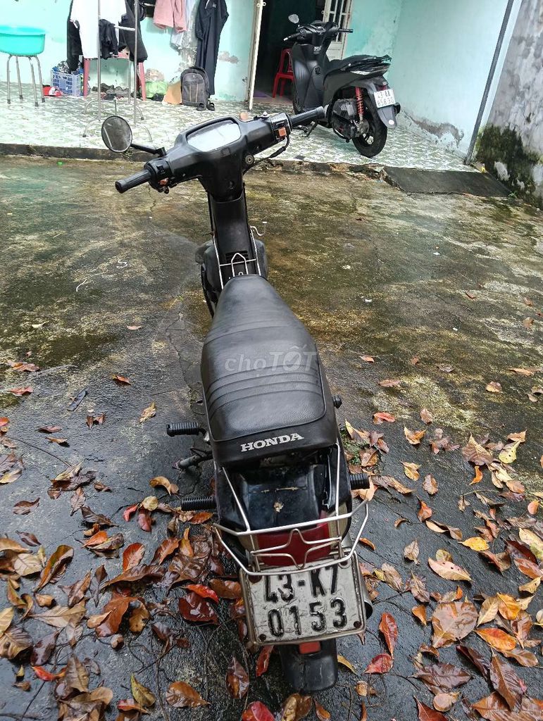 Honda Dream màu Đen. Mua bán Xe máy tại Huyện Hòa Vang Đà Nẵng được đăng bởi Phan viết huy thiện hình 3