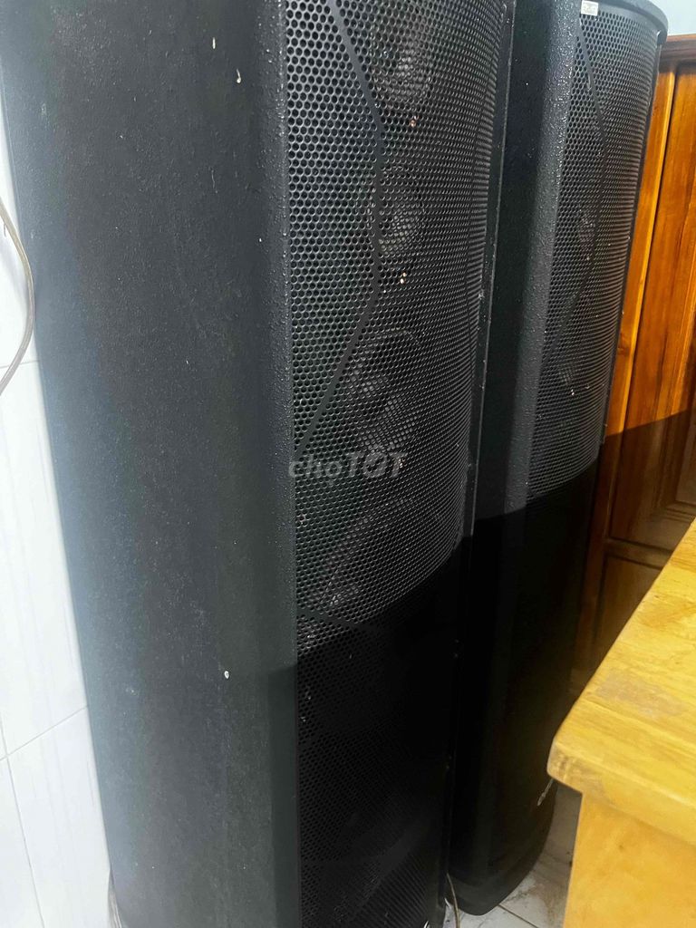 Loa Đen remix mua mới. Mua bán Tivi, Âm thanh tại Thành phố Thủ Đức Tp Hồ Chí Minh được đăng bởi Truc Dat hình 1