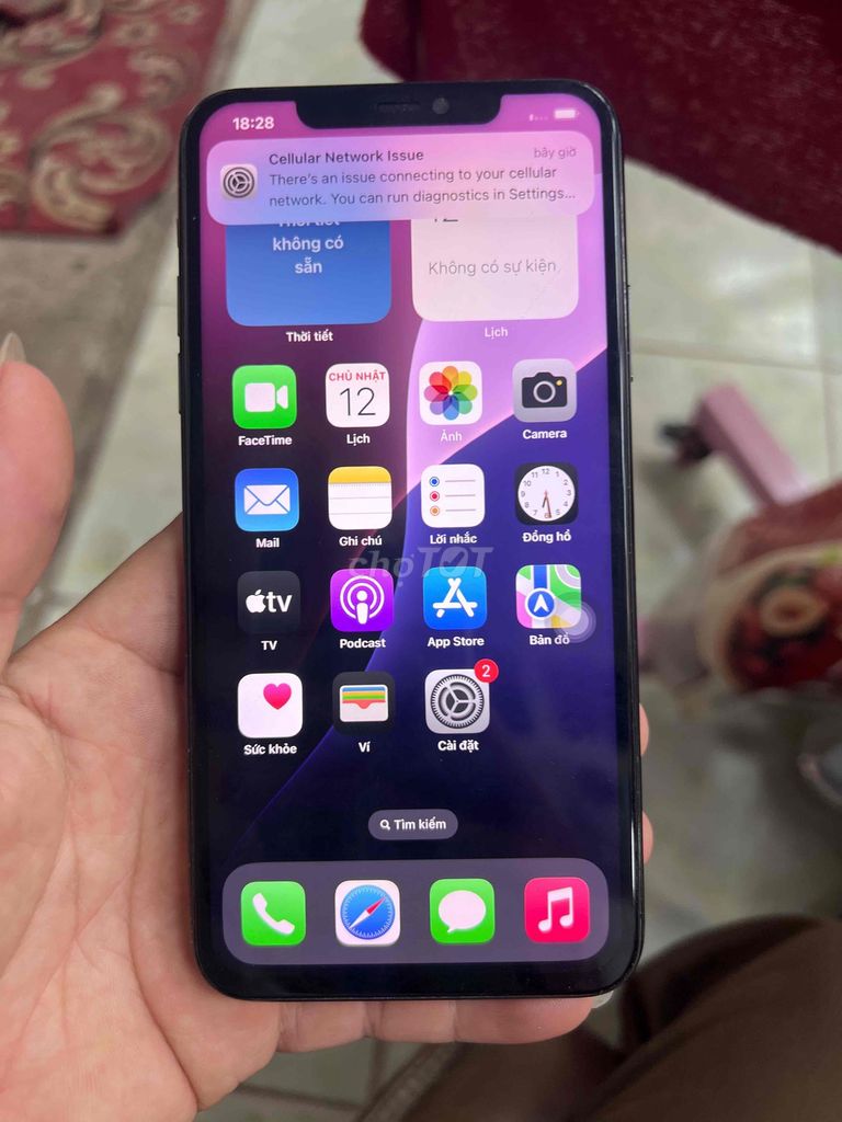 iPhone 11 Pro Max 64GB Trắng Lỗi sim, sọc màn. Mua bán Điện thoại tại Thị xã Tân Uyên Bình Dương được đăng bởi phi trường mobile hình 1