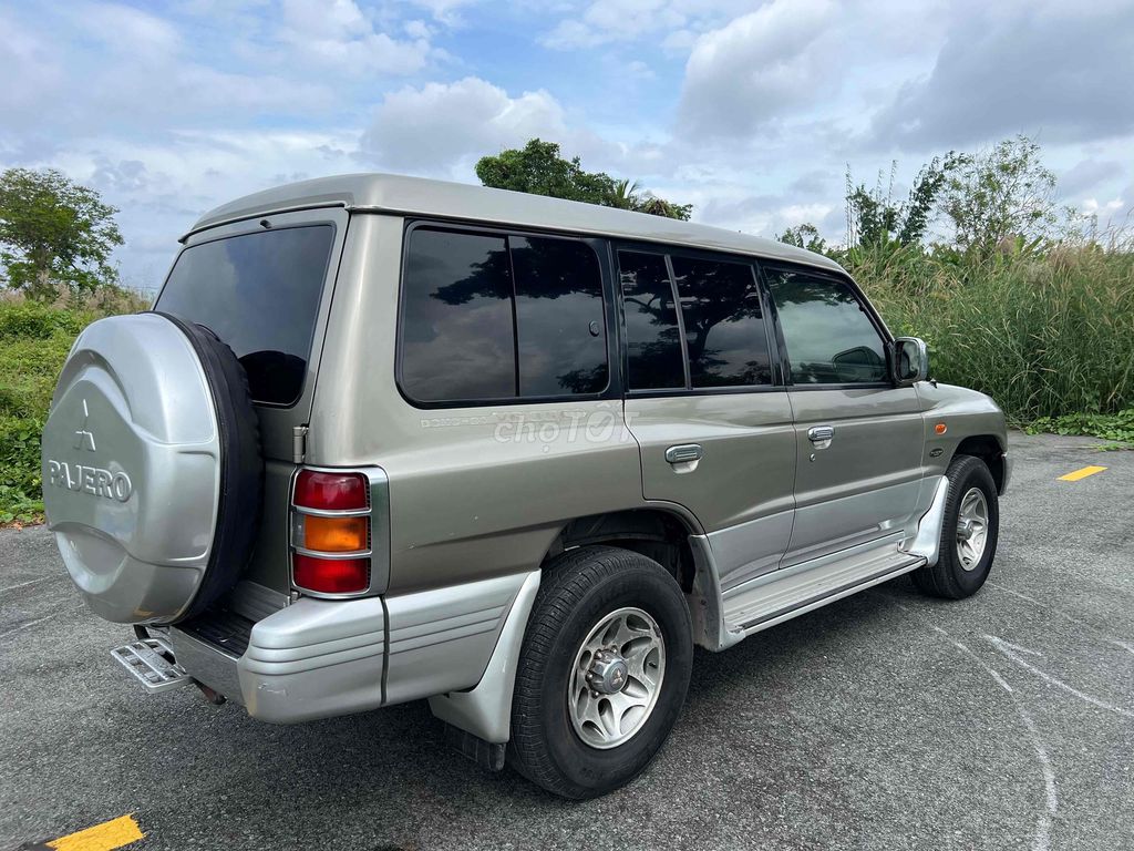 TRẦN GIAN CÒN XÓT LẠI EM MITSU PAJERO V45 SIÊU CỌP. Mua bán Ô tô tại Huyện Bình Chánh Tp Hồ Chí Minh được đăng bởi lượn lờ hình 6