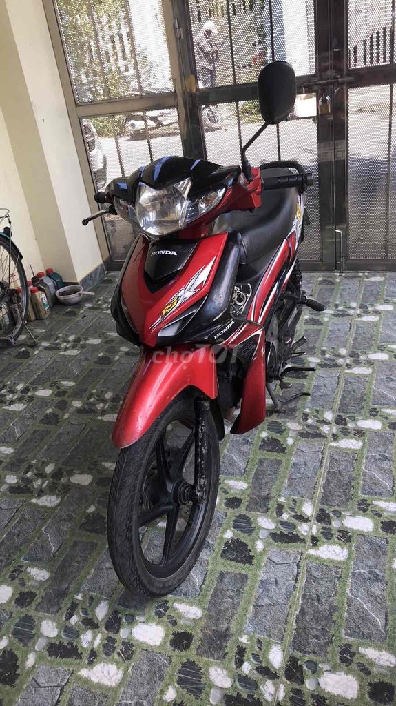 xe còn đẹp máy êm đầy đủ giấy tờ  ĐT ***. Mua bán Xe máy tại Thành phố Thái Bình Thái Bình được đăng bởi Linh hình 4
