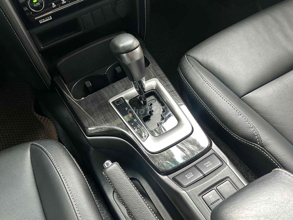 Toyota Fortuner 2.4AT 4x2 sx 2022 máy dầu. Mua bán Ô tô tại Quận Cầu Giấy Hà Nội được đăng bởi Cao Quý hình 14