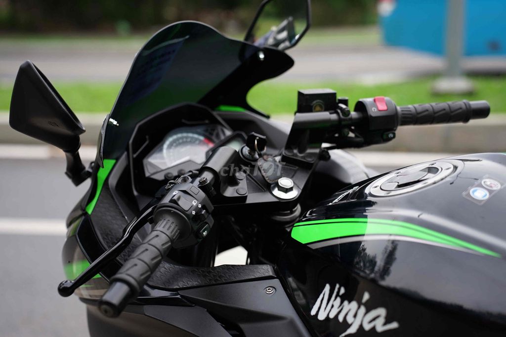 😊🥰 KAWASAKI NINJA 300 ABS 2016 , XE ĐẸP BIỂN SỐ SG. Mua bán Xe máy tại Thành phố Thủ Đức Tp Hồ Chí Minh được đăng bởi Thi Moto Thủ Đức hình 7
