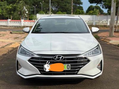 Bán xe elantra 2020 tự động rất đẹp. Mua bán Ô tô tại Thành phố Buôn Ma Thuột Đắk Lắk được đăng bởi Auto Ngân Nguyên BMT