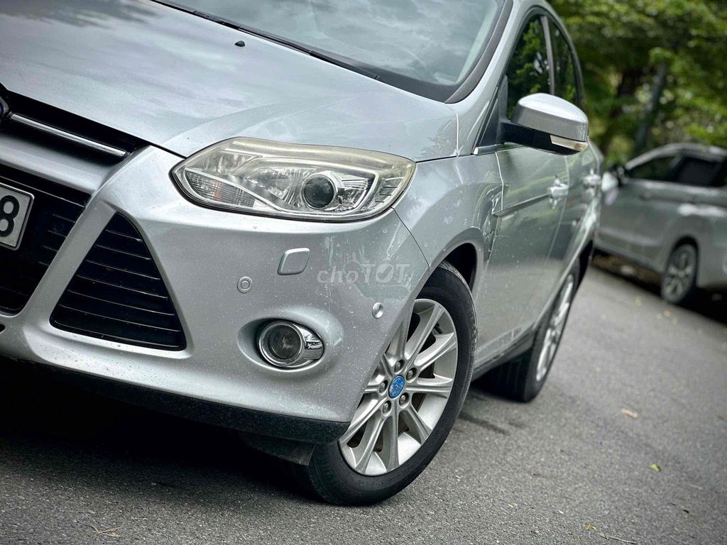 Ford Focus 2013 Bạc , bảo hành chính hãng. Mua bán Ô tô tại Quận 12 Tp Hồ Chí Minh được đăng bởi Toàn Thắng Xe Ford  hình 4