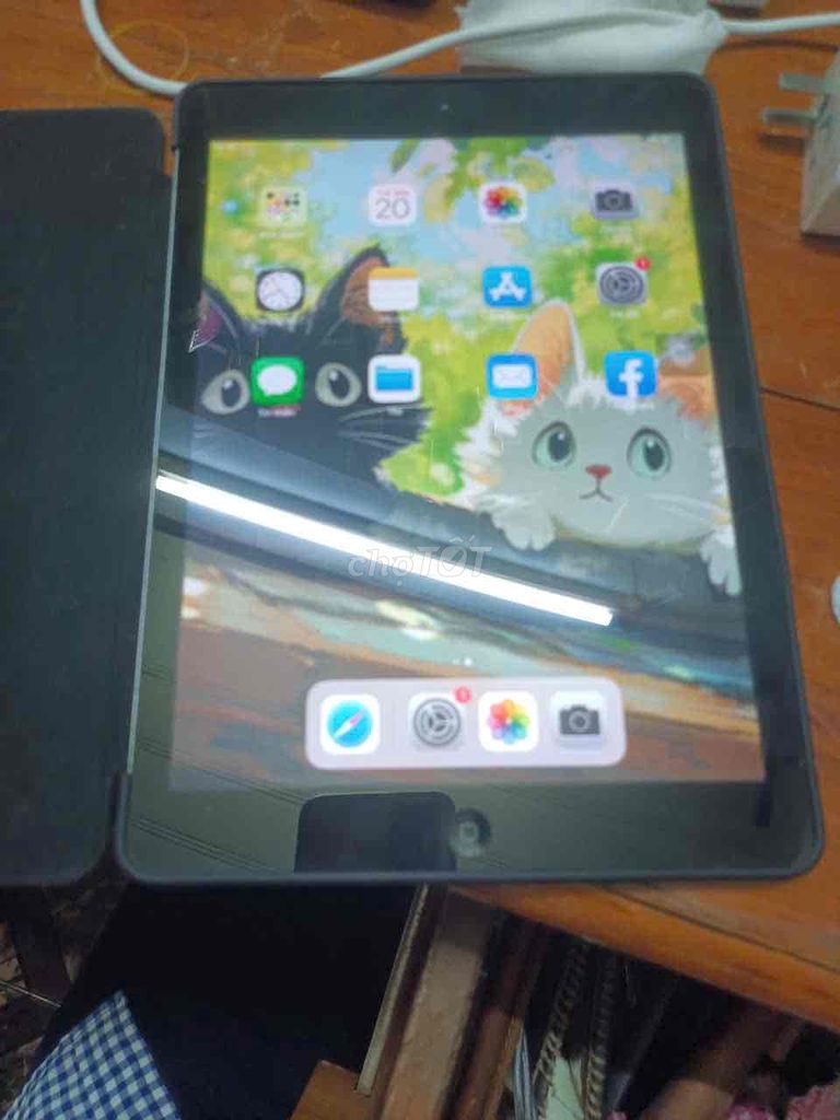 Apple iPad Air 128GB Đã sử dụng. Mua bán Máy tính bảng tại Quận 5 Tp Hồ Chí Minh được đăng bởi Phuc hình 1