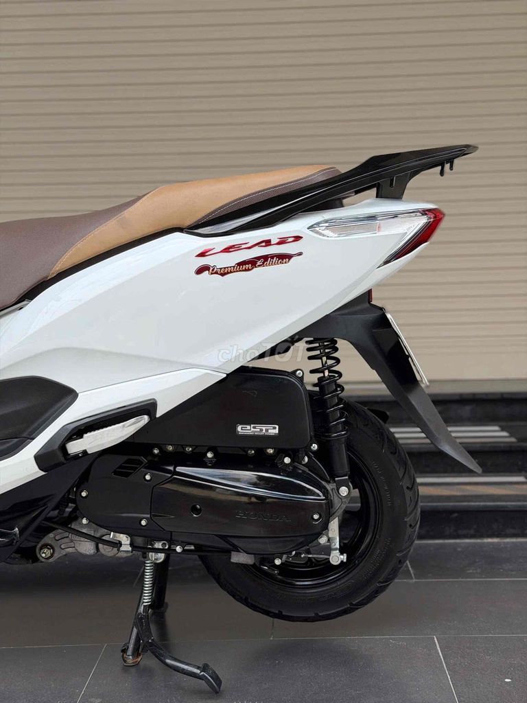 Honda Lead Premium Edition 2018 Белый 27000 км