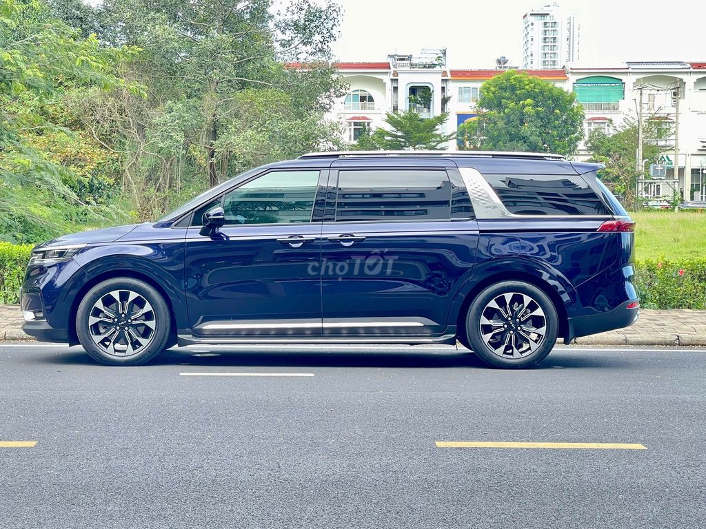Kia Carnival 2.2D Signature 2022 - 1 chủ từ đầu. Mua bán Ô tô tại Quận 8 Tp Hồ Chí Minh được đăng bởi Trường Nguyễn Xe Sang hình 7