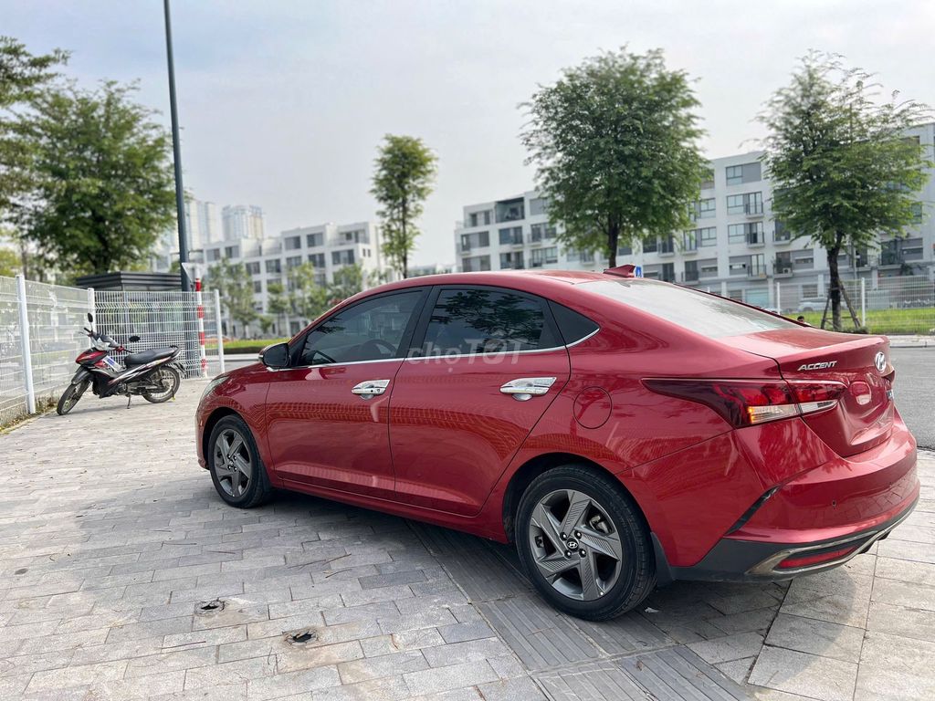 Hyundai Accent ATH 2022 màu đỏ. Mua bán Ô tô tại Quận Thanh Xuân Hà Nội được đăng bởi Thanh Biz Nguyễn Thái Auto hình 6