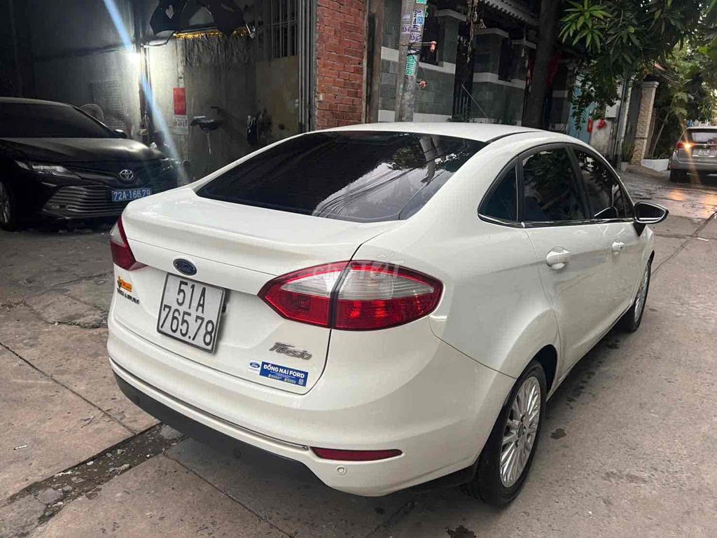Ford Fiesta 2014 1.5 AT Titanium - 100000 km. Mua bán Ô tô tại Quận 8 Tp Hồ Chí Minh được đăng bởi Sang giau hình 3