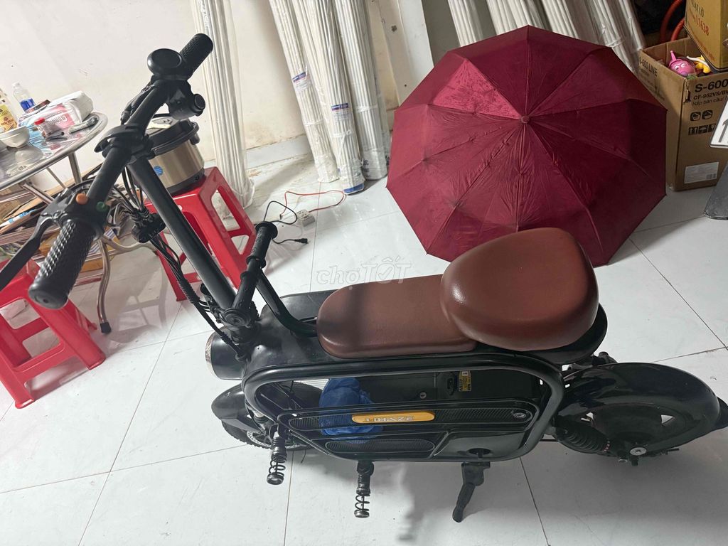 Xe đạp điện màu Đen. Mua bán Xe điện tại Thành phố Biên Hòa Đồng Nai được đăng bởi Nguyễn Đăng hình 1