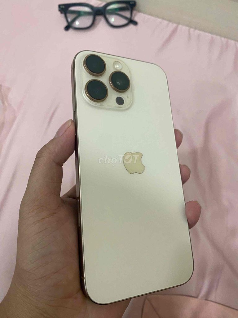 Apple iPhone 16 Pro Max 256GB Vàng. Mua bán Điện thoại tại Quận Ngô Quyền Hải Phòng được đăng bởi Thanh hình 1