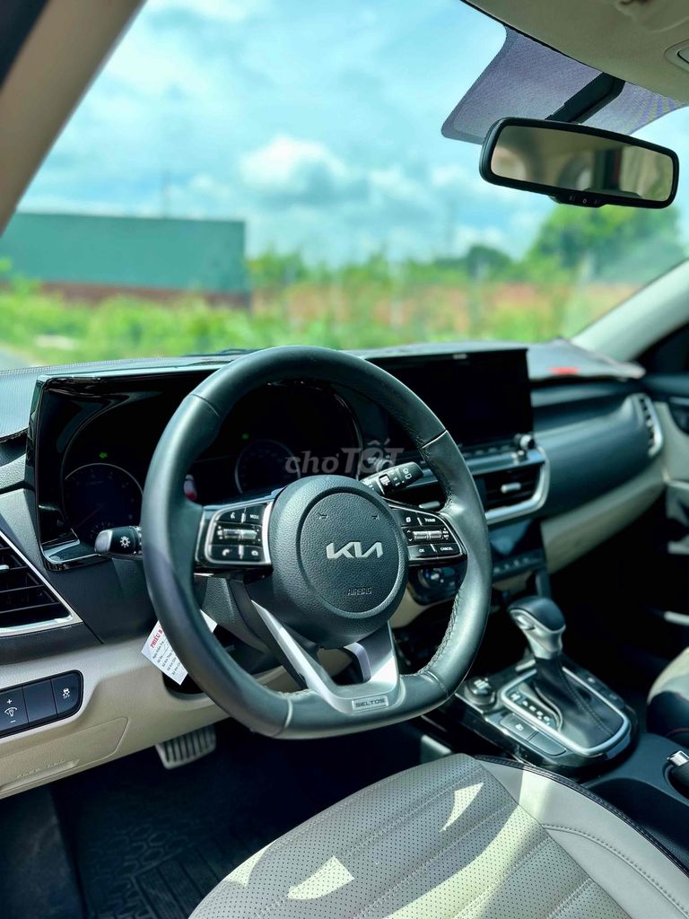 Kia Seltos 2021 Premium 1.4 AT - ĐK 2022 đi rất ít. Mua bán Ô tô tại Huyện Hóc Môn Tp Hồ Chí Minh được đăng bởi Phước An hình 6