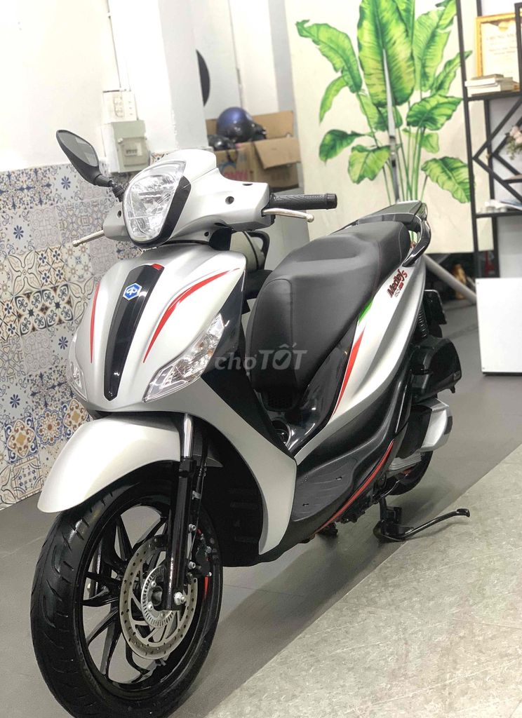 Piaggio Medley S 150 ABS Bạc đã qua sử dụng. Mua bán Xe máy tại Quận Phú Nhuận Tp Hồ Chí Minh được đăng bởi Cửa hàng xe máy Hoàng Dũng hình 6
