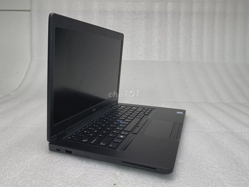 Dell 5490 i7 8565U GeForce MX130 16G 256G 14 Inch