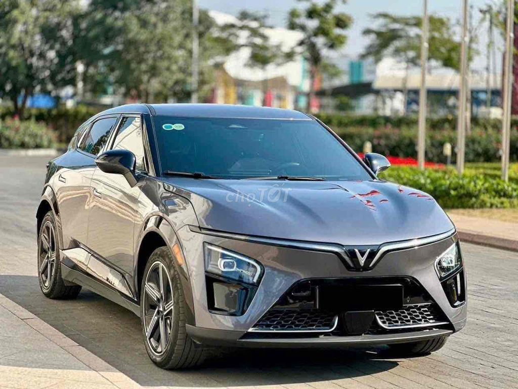 Vinfast VF6 PLUS - em Phương Vinfast Miền Nam. Mua bán Ô tô tại Thành phố Biên Hòa Đồng Nai được đăng bởi Phương Nguyễn hình 1