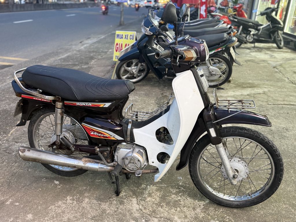 Dream Hàn Quốc , xe đẹp , máy cực êm ngon. Mua bán Xe máy tại Huyện Trảng Bom Đồng Nai được đăng bởi Trần đình trung  hình 3