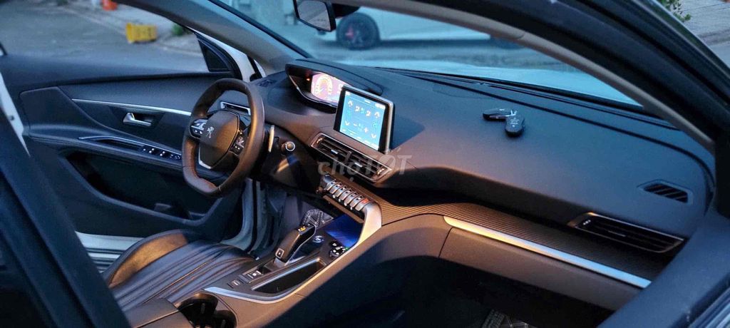 Peugeot 3008 2021 AT - 51000 km. Mua bán Ô tô tại Quận Gò Vấp Tp Hồ Chí Minh được đăng bởi Siêu Thị Ô Tô Sài Gòn hình 7