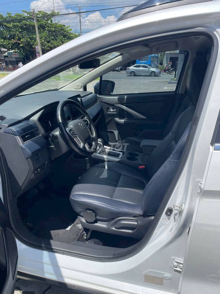 Mitsubishi Xpander Cross 2023. Mua bán Ô tô tại Huyện Long Hồ Vĩnh Long được đăng bởi Lê Minh Đức hình 8