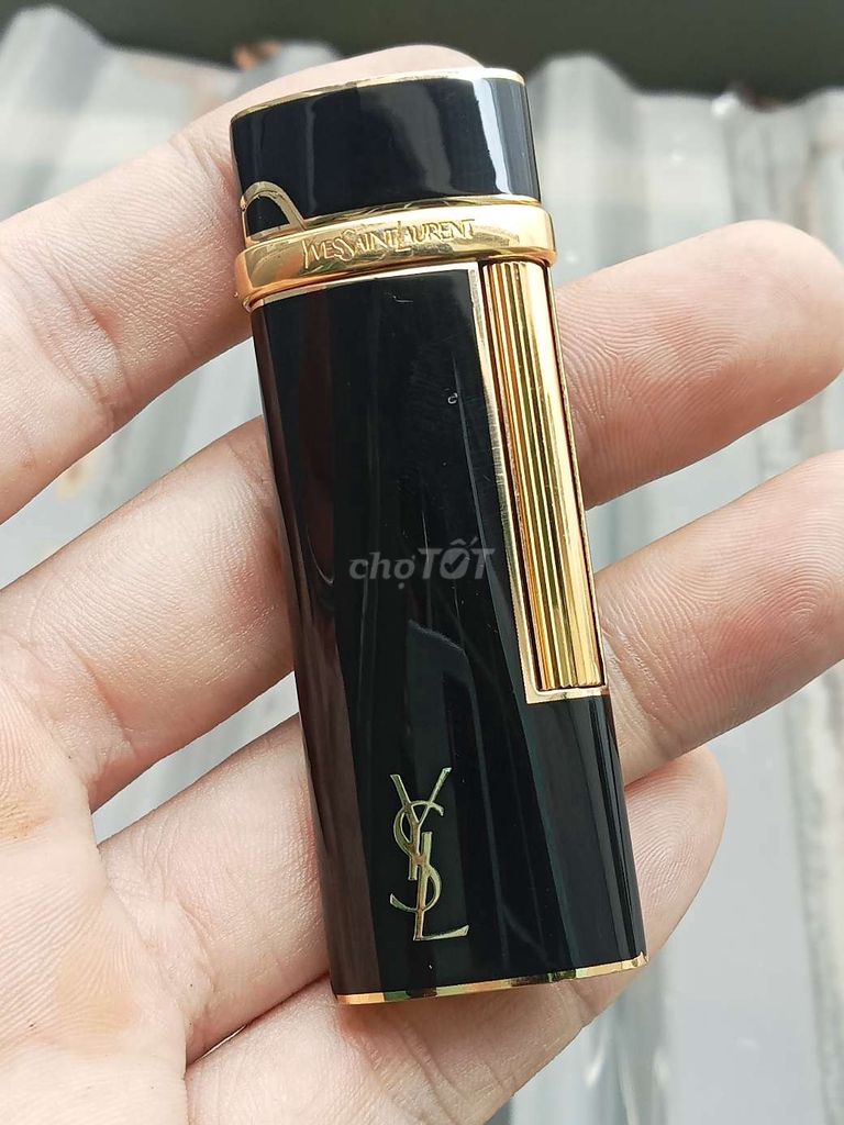 Bật lửa Yves Saint Laurent Nam Đen Vàng