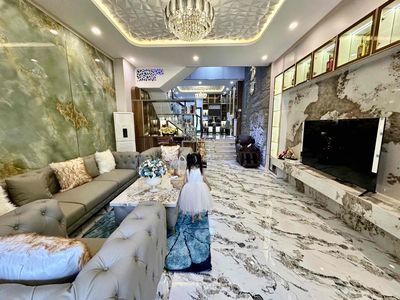 Townhouse 100 m² · 3 bed · Đường Thanh Lương 8