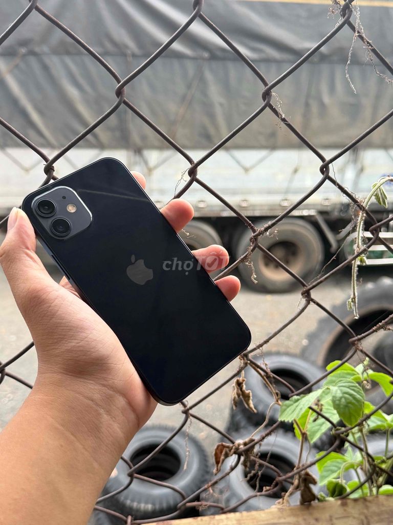 iPhone 12 vna quốc tế zin full cn đẹp keng. Mua bán Điện thoại tại Quận Bình Tân Tp Hồ Chí Minh được đăng bởi tmt hình 1