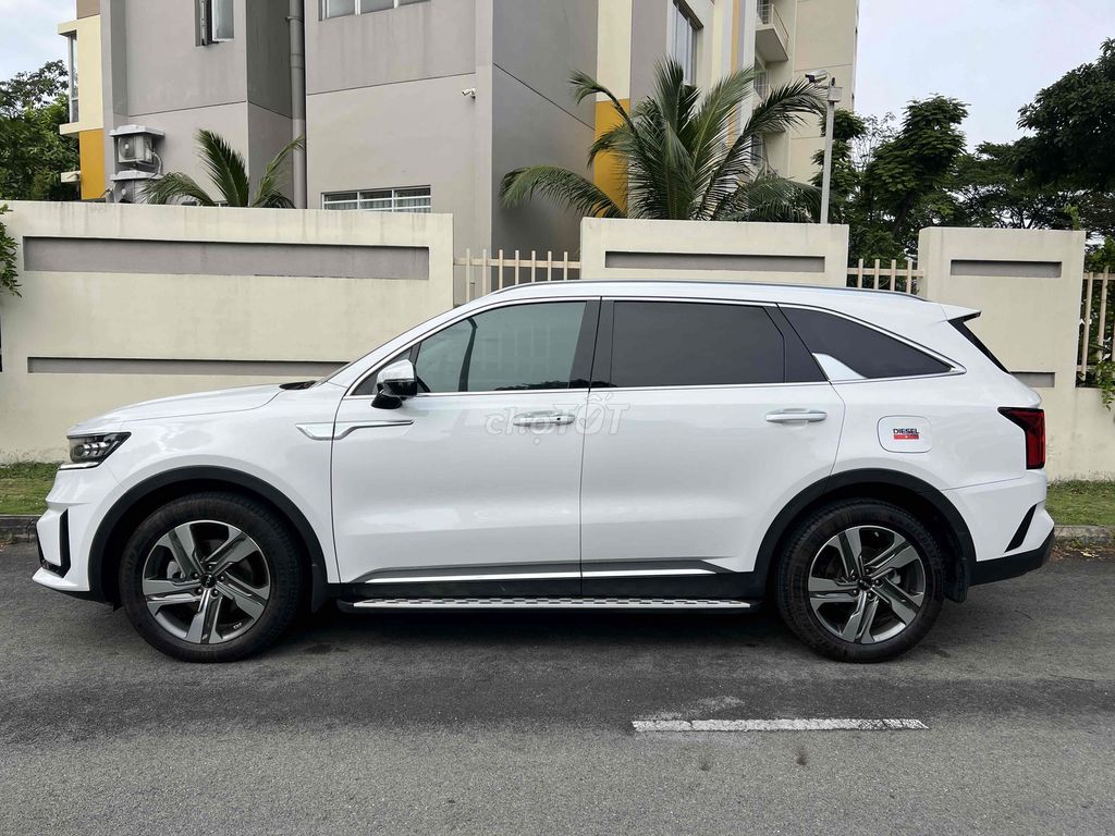 KIA Sorento 2025 Premium 2.2D 4WD 6000 km. Mua bán Ô tô tại Thành phố Thủ Đức Tp Hồ Chí Minh được đăng bởi Tân hình 4