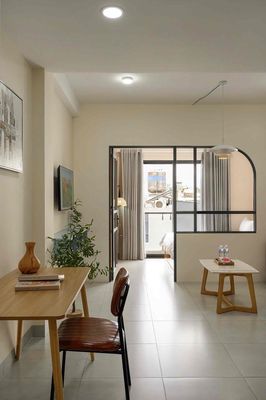 CĂN HỘ 1 PHÒNG NGỦ - BANCOL LỚN - THANG MÁY - NGAY TRUNG TÂM QUẬN 1