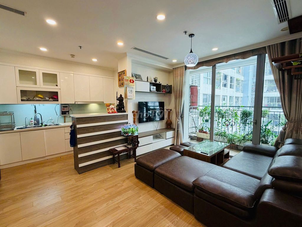 Собственник сдает квартиру 2 спальни – корпус A1 Vinhomes Gardenia