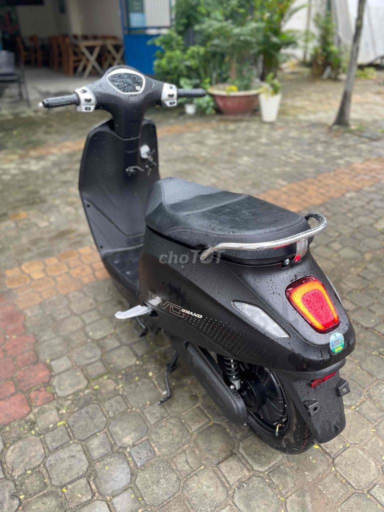 VinFast Evo 200 Grand 2025 bao biển số cho anh chi. Mua bán Xe điện tại Quận Thanh Khê Đà Nẵng được đăng bởi Mạnh hình 2