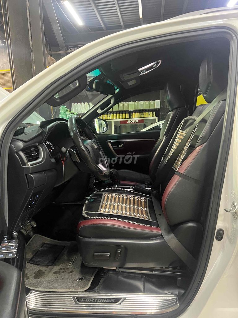 cần bán gâp. Mua bán Ô tô tại Huyện Hóc Môn Tp Hồ Chí Minh được đăng bởi Khánh nguyễn hình 3