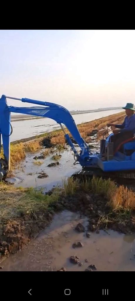 KOBELCO 015 DỌN ĐẸP. Mua bán Phương tiện khác tại Huyện Cái Bè Tiền Giang được đăng bởi AN hình 7