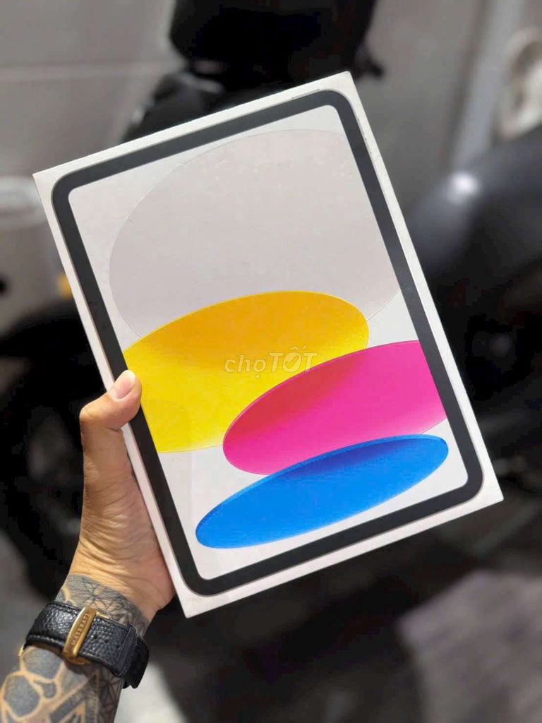 Apple iPad Gen 11 128GB Bạc Newseal. Mua bán Máy tính bảng tại Quận 4 Tp Hồ Chí Minh được đăng bởi Hữu Hiếu  hình 1