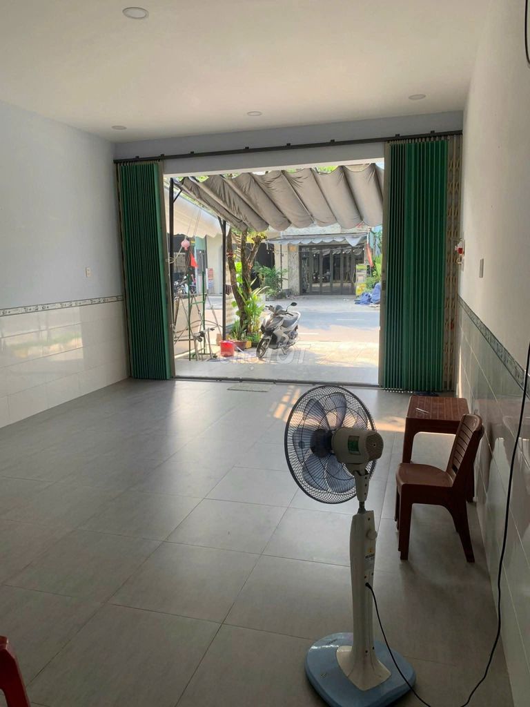 🍁🏡cho thuê nhà 2 tầng mặt tiền đường: lê quảng chí - hòa xuân