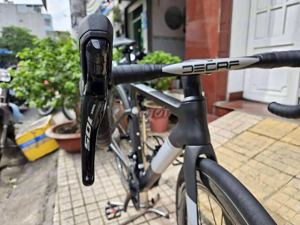 Xe đạp Java Fuoco Disc 2024 Carbon xám mờ. Mua bán Xe đạp tại Quận Tân Phú Tp Hồ Chí Minh được đăng bởi Minh Đan hình 5