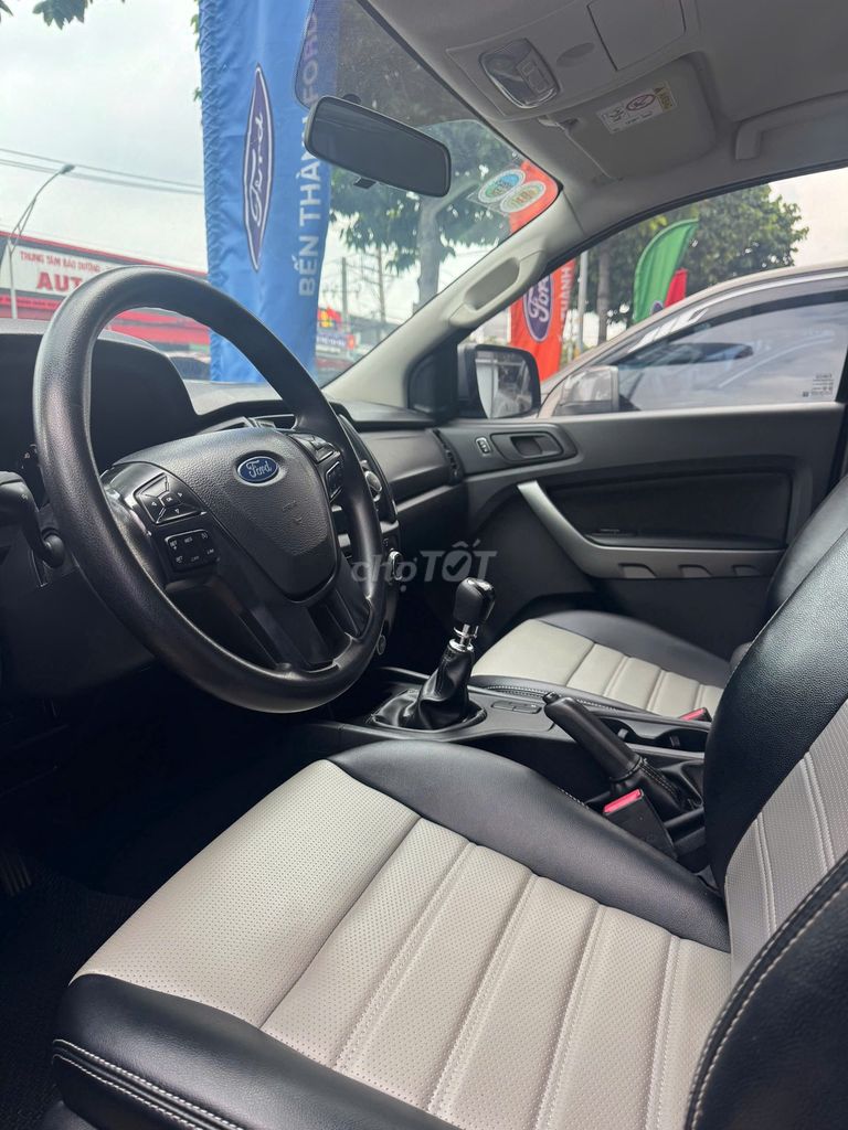 FORD RANGER 2019 SỐ SÀN_XE ĐI RẤT KỸ_CHO VAY 70%. Mua bán Ô tô tại Quận Tân Phú Tp Hồ Chí Minh được đăng bởi Trần Thành hình 3