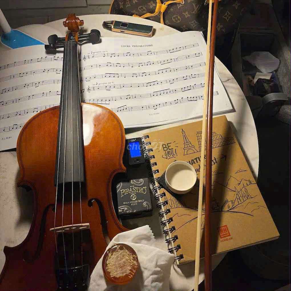 Pass lại violin 4/4 full phụ kiện tặng kèm tuner. Mua bán Nhạc cụ tại Quận Hà Đông Hà Nội được đăng bởi Đức Phan Hồng hình 1