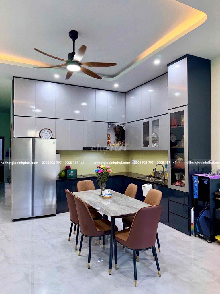 Tủ bếp nhựa Chinhuei 2.0 Plus hiện đại. Dịch vụ tại Quận Cẩm Lệ Đà Nẵng được đăng bởi Nội Thất Bếp Trọn Gói Gia Đình Phát  hình 1