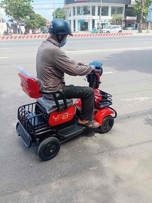 xe điện mới . mà ko có nhu cầu dùng nên bán lại. Mua bán Xe điện tại Quận Sơn Trà Đà Nẵng được đăng bởi Hoàng quang học