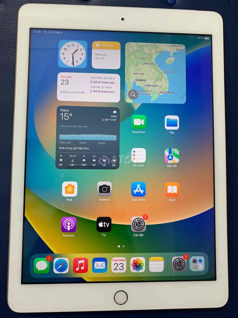 Apple iPad Gen 5 32GB 4G Vàng. Mua bán Máy tính bảng tại Quận Cầu Giấy Hà Nội được đăng bởi Hiếu hình 1