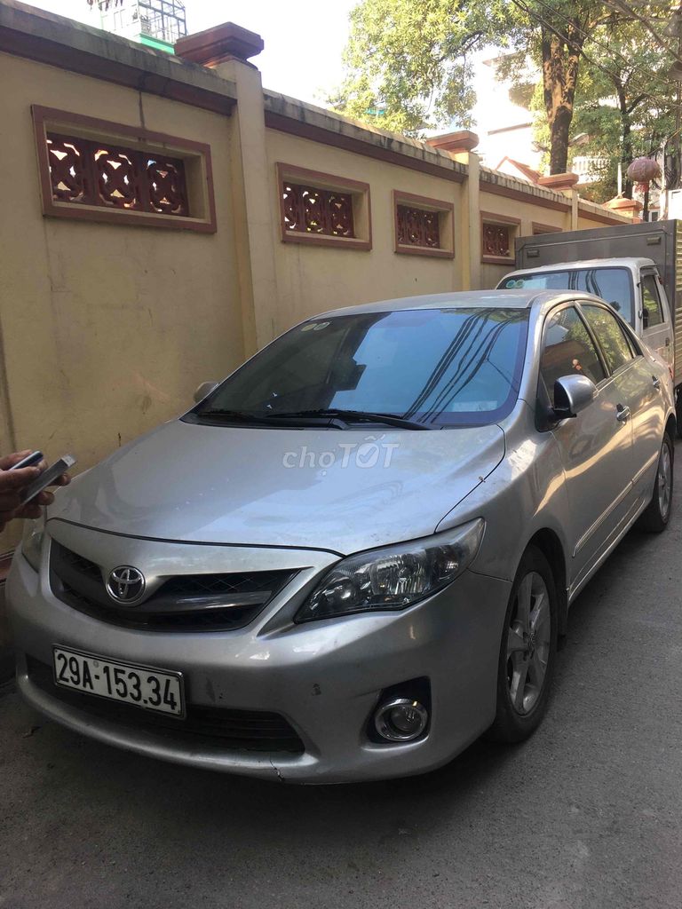Toyota corolla altis AT, 2.0Vsx 2011, Full options. Mua bán Ô tô tại Quận Nam Từ Liêm Hà Nội được đăng bởi nguyễn đăng tiến hình 1